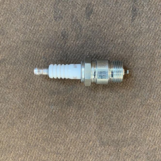 Hovedbilde Tennplugg NGK 18mm