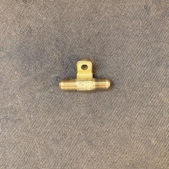 Hovedbilde MB10A Skjøtestykke bensinslange, m/skott feste